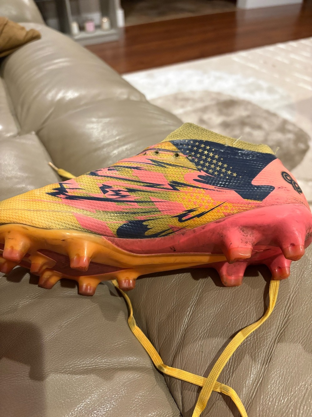 Puma Soccer  Cleat in Yellow, Pink & Navy size 8 men’s/youth